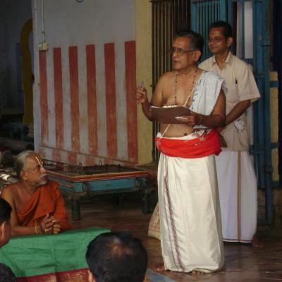 Shri Crnarasimhan Trustee Welcoming The Gathering