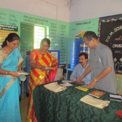 Mt Dpf Presented Divya Prerna Books To Hm And Teachers